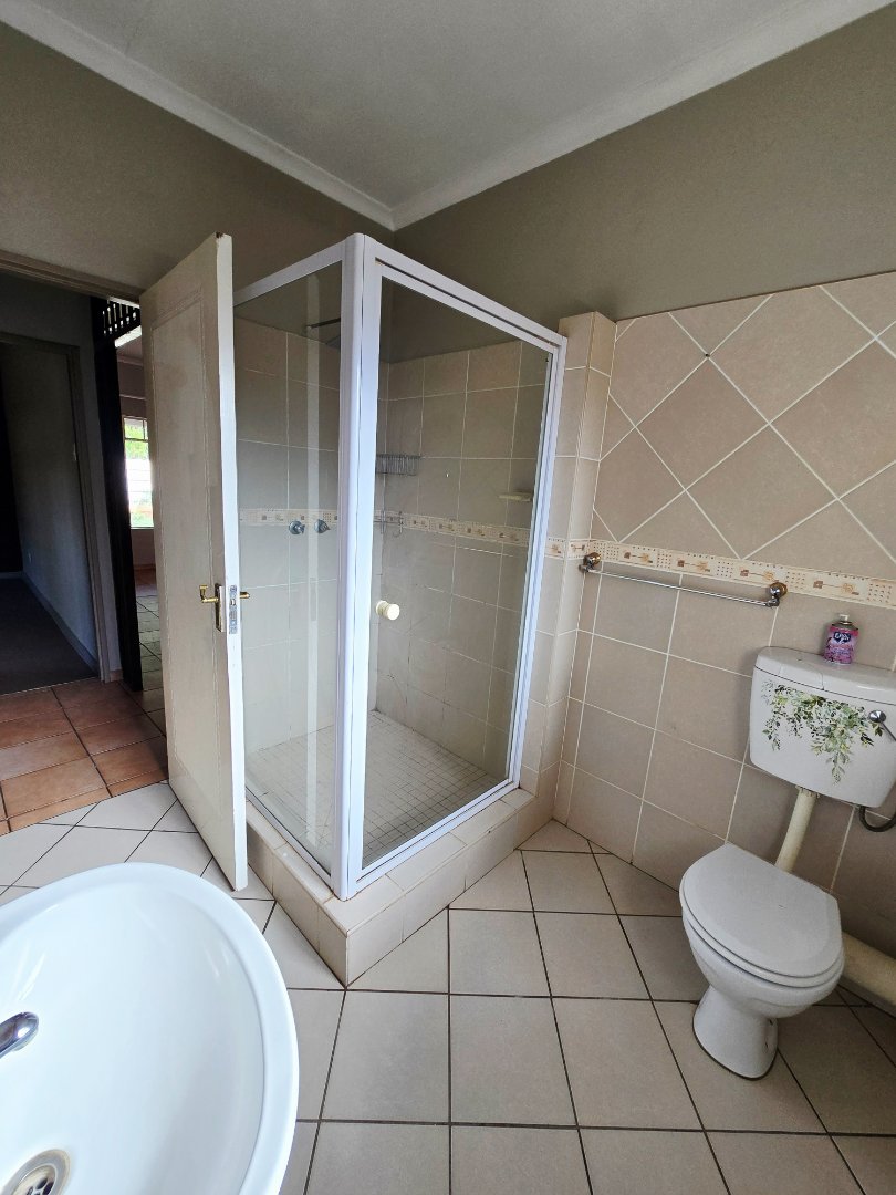 5 Bedroom Property for Sale in Flamwood North West